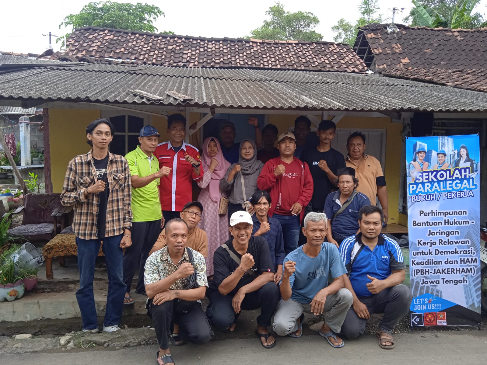 EW LMND Jateng-Bareng PBH JAKERHAM Gelar Sekolah Paralegal Buruh di Semarang